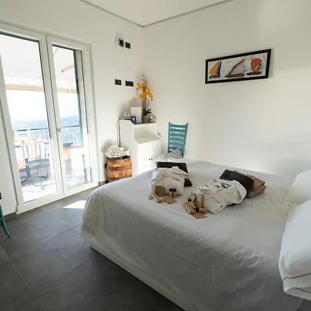 Vista Mare Portofino By Portofinovacanze Bed & Breakfast Gravero